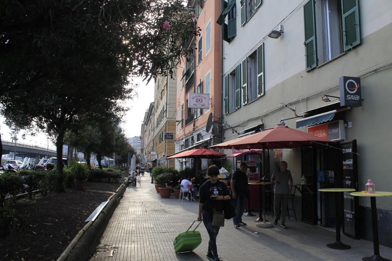 Rooms 18A Genova Exterior foto